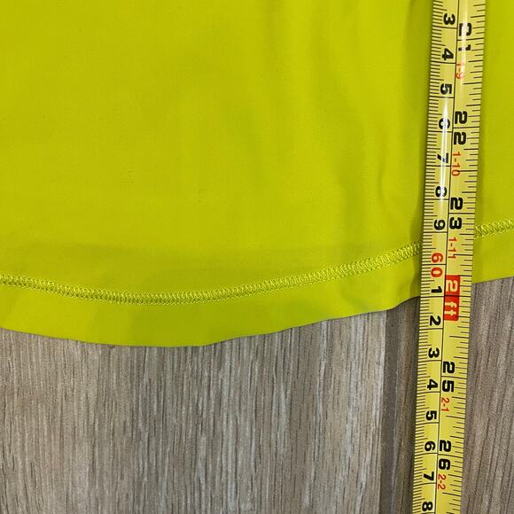 Lululemon Long Sleeve Athletic Shirt Yellow Black Stitching Size 4 Est Excellent - Picture 5 of 6
